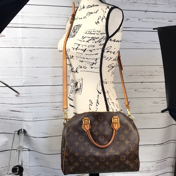 Louis Vuitton Handbags - Authentic Louis Vuitton Bandouliere Speedy
